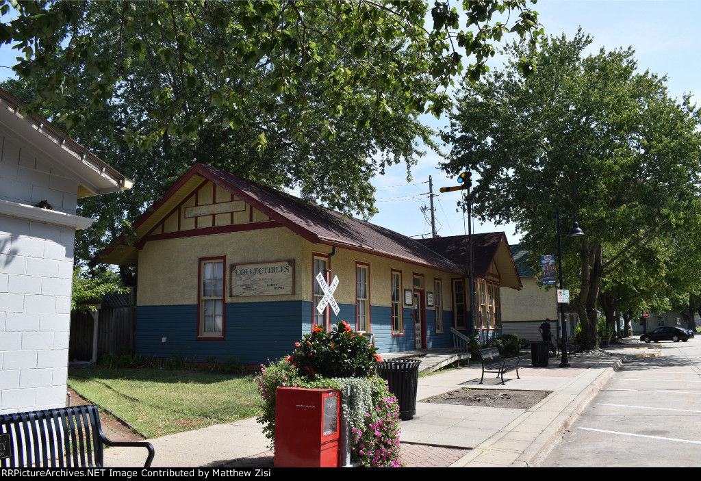 West Des Moines Station